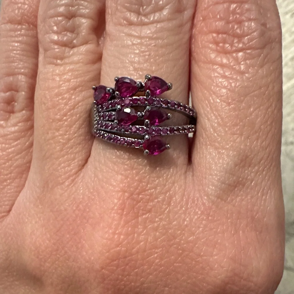 Bomb Party Women’s Set of Seven Pieces of Elegant Necklaces & Rings‎ Size 5 & 6 - Picture 7 of 13